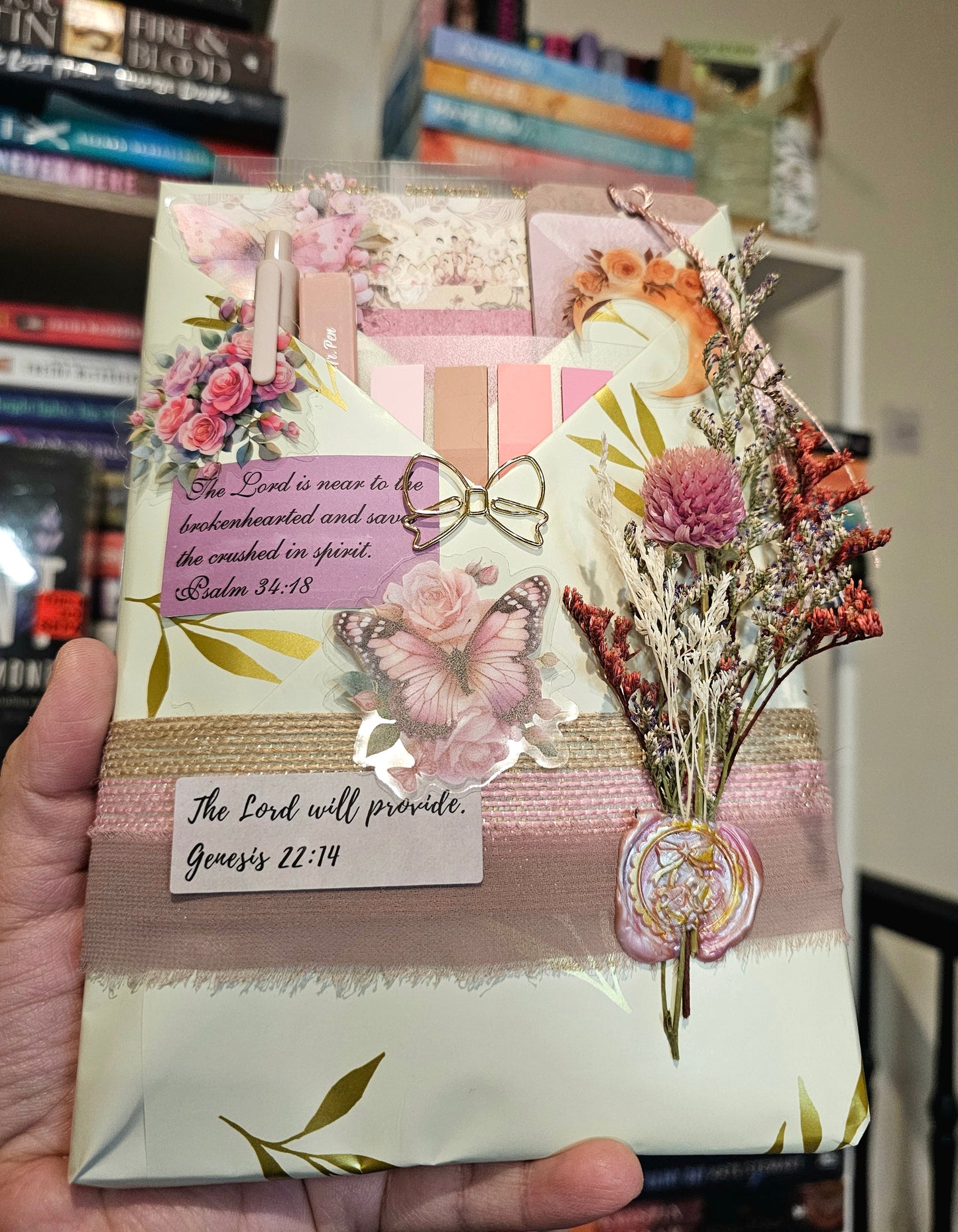 Wrapped in Chic - Re-loved Book Edition